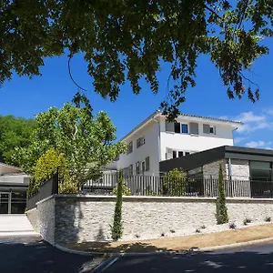 Le De Clairefontaine Hotel